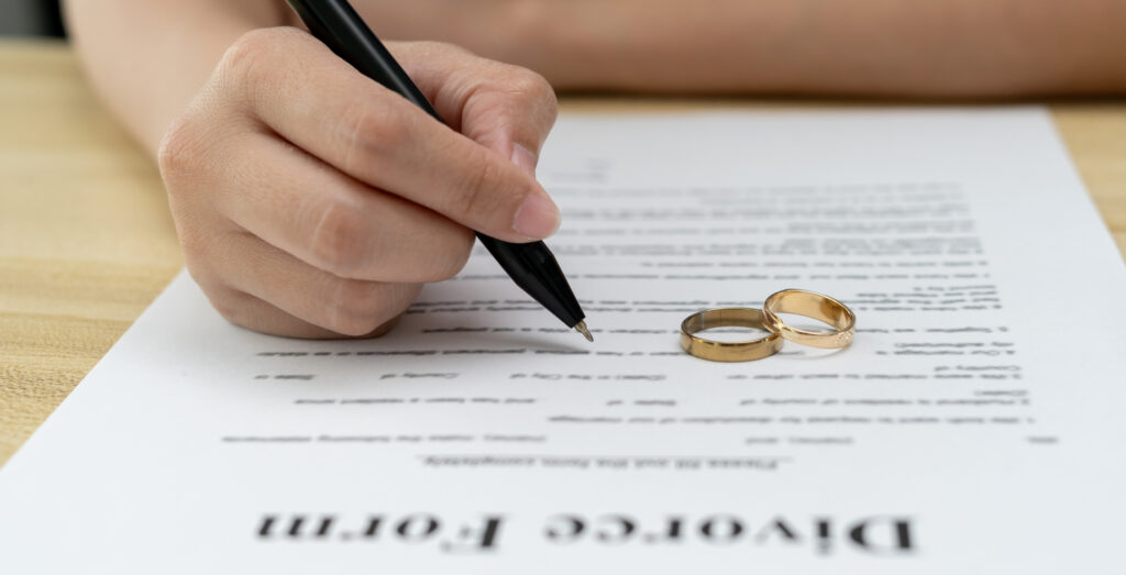 Legal process for serving divorce papers to spouse in California