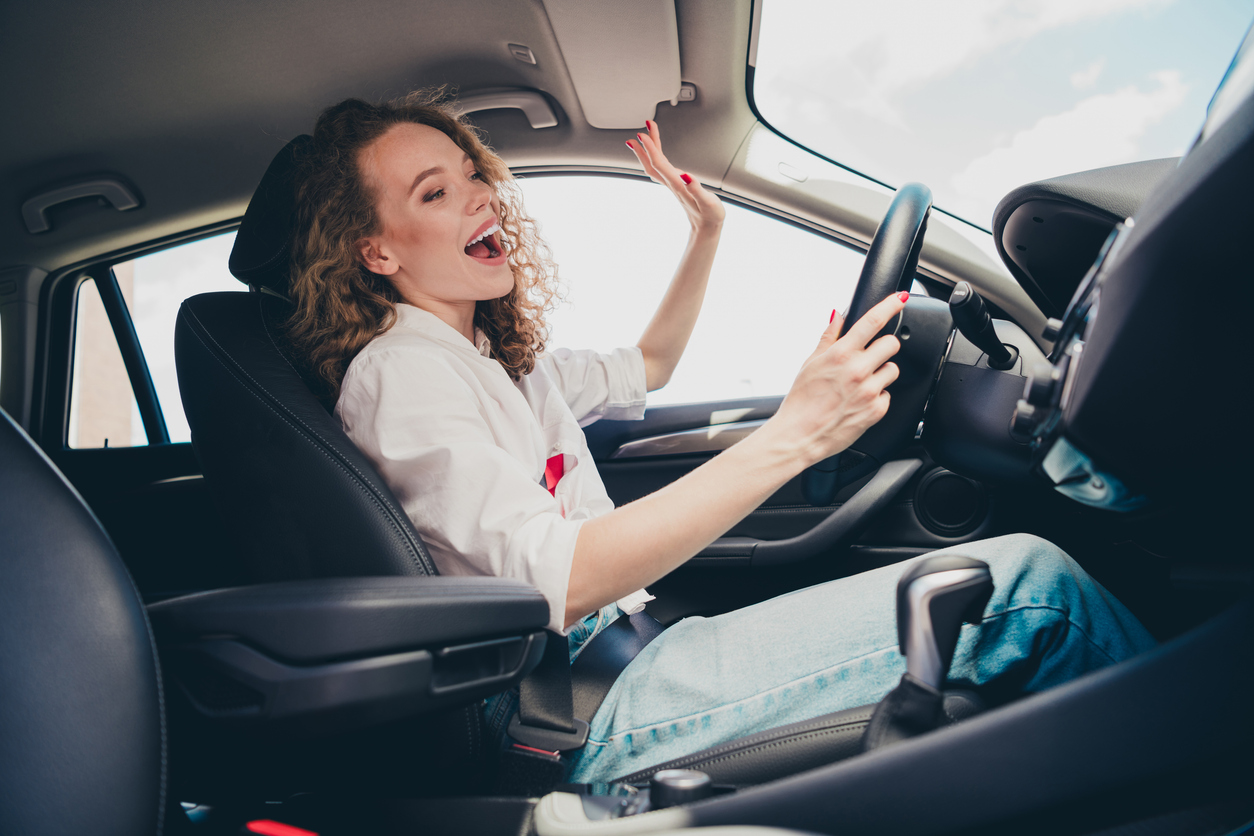 Minor Accidents Linked to Loud Music Affecting Driving