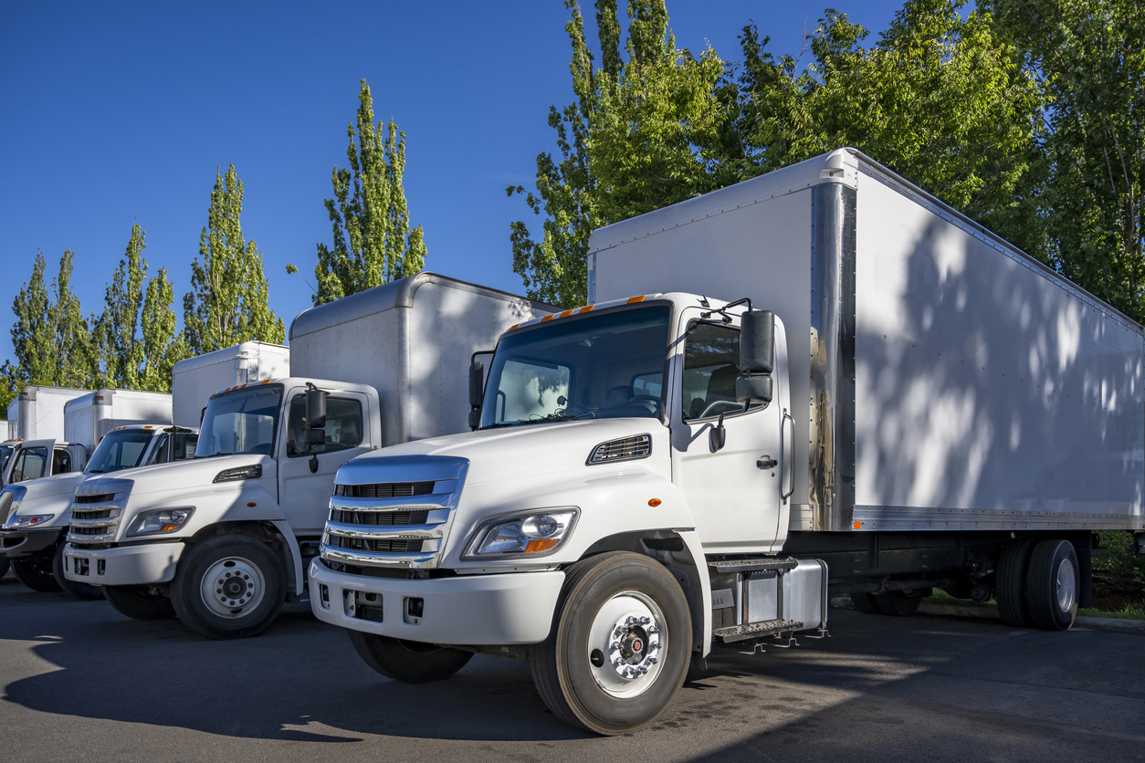 The Difference Between Semi-Truck and Truck in Everyday Use